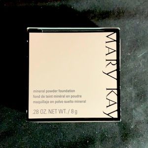 COPY - Mary Kay Mineral Powder Foundation
